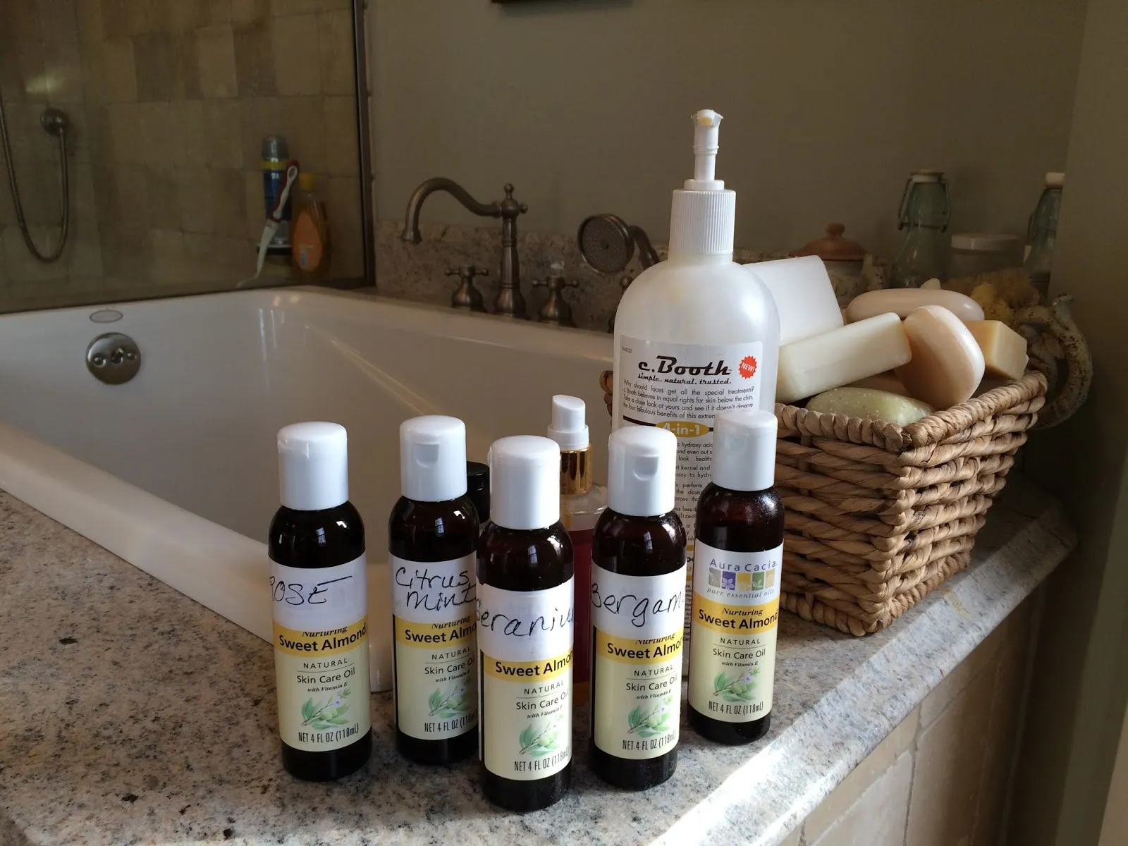 Olejek ze slodkich migdalow (1)